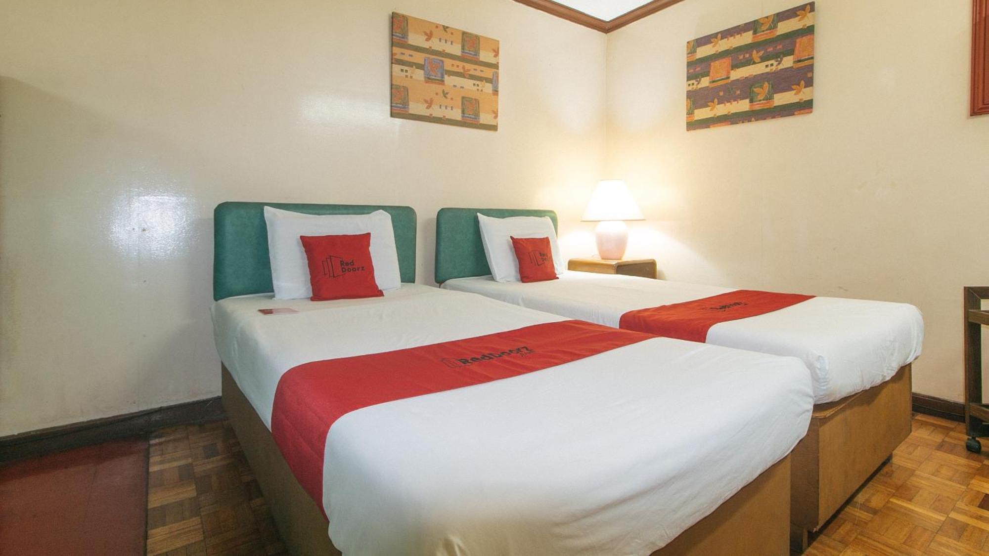 Reddoorz At Broadway Court Apartelle Quezon City Εξωτερικό φωτογραφία