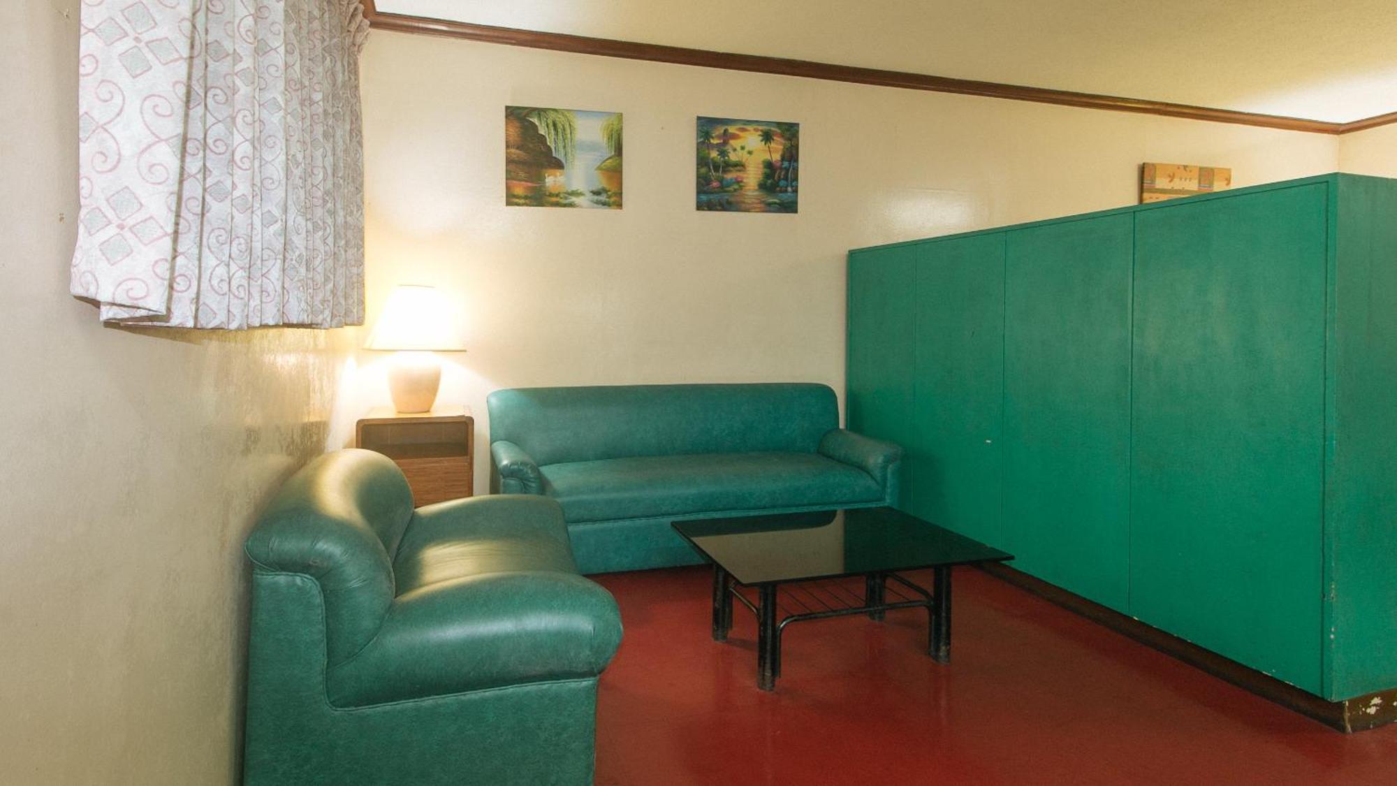 Reddoorz At Broadway Court Apartelle Quezon City Εξωτερικό φωτογραφία