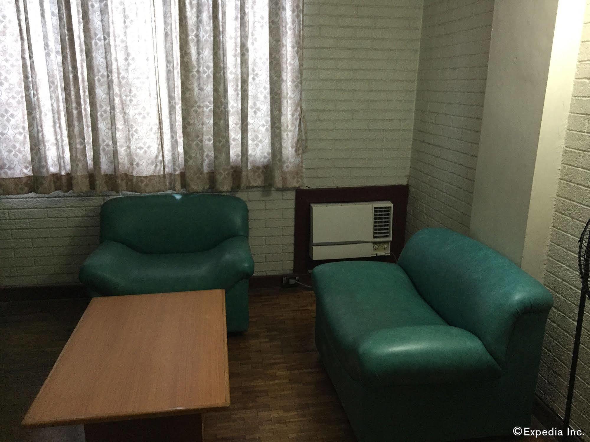 Reddoorz At Broadway Court Apartelle Quezon City Εξωτερικό φωτογραφία